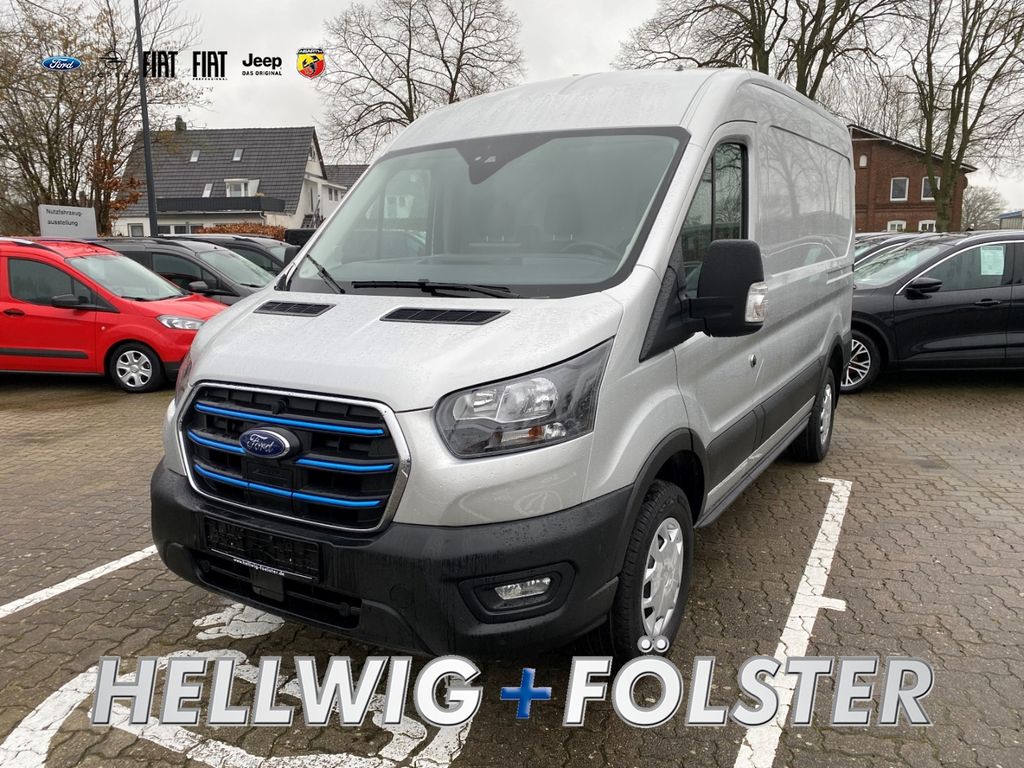 Ford Transit 2023