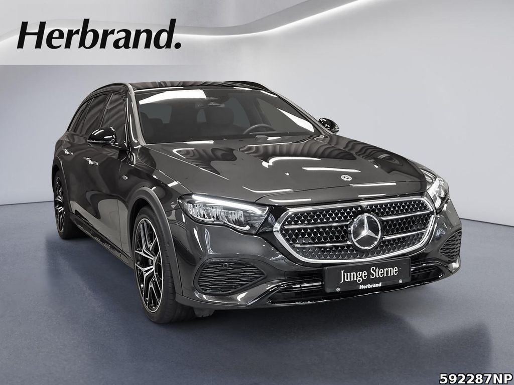 Mercedes-Benz E 300 2025