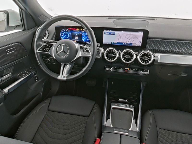 Mercedes-Benz EQB 2024