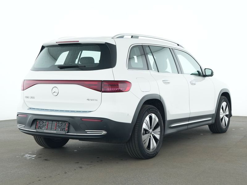 Mercedes-Benz EQB 2024