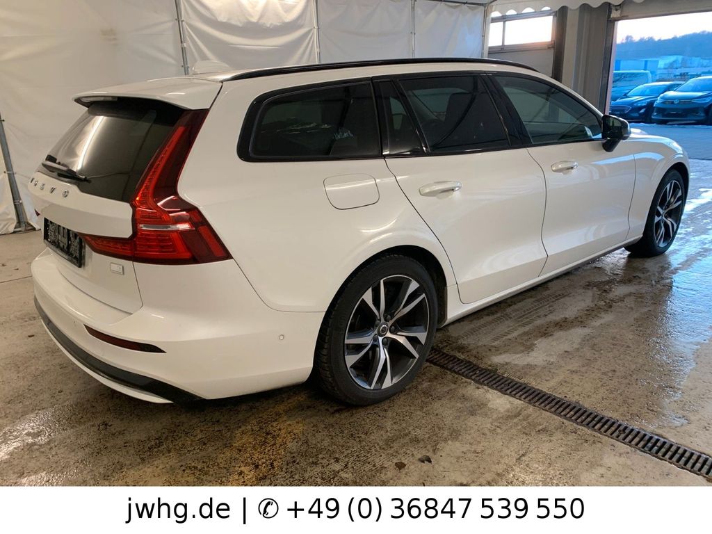 Volvo V60 2022