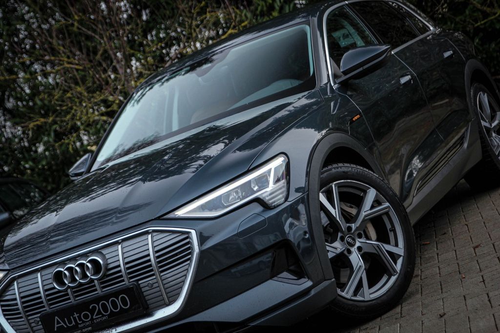 Audi e-tron 2020