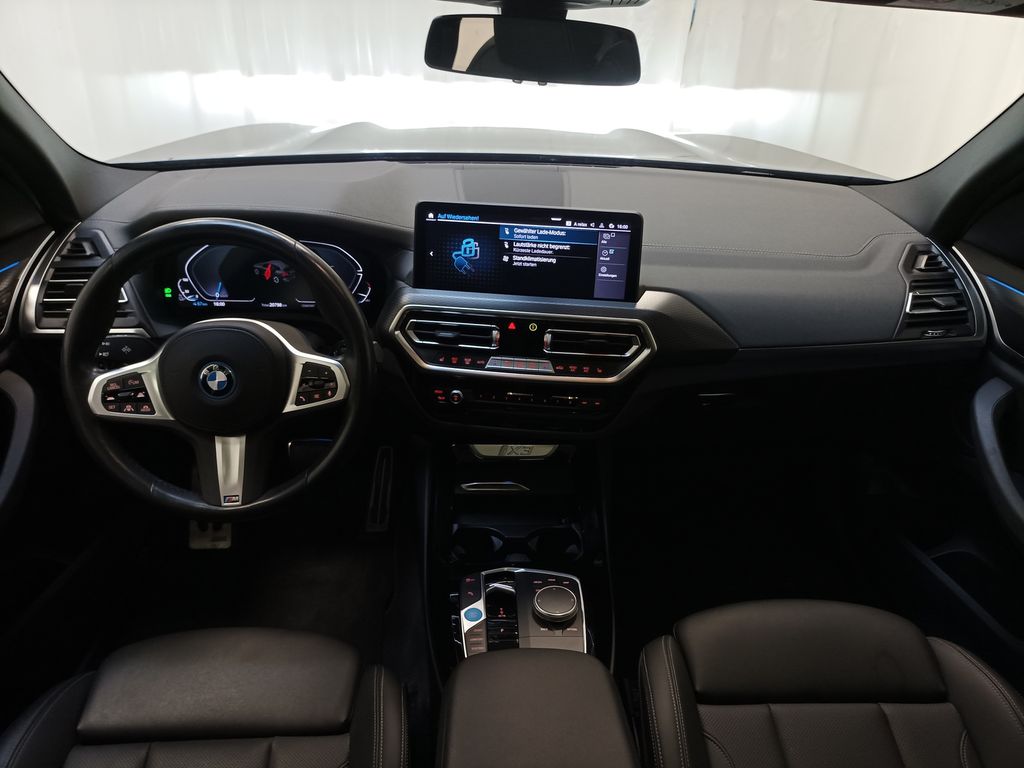 BMW iX3 2023