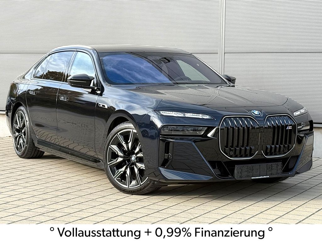 BMW i7 2024
