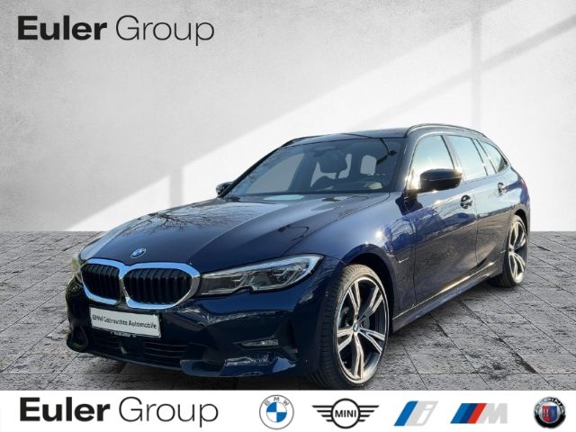 BMW 330 2021