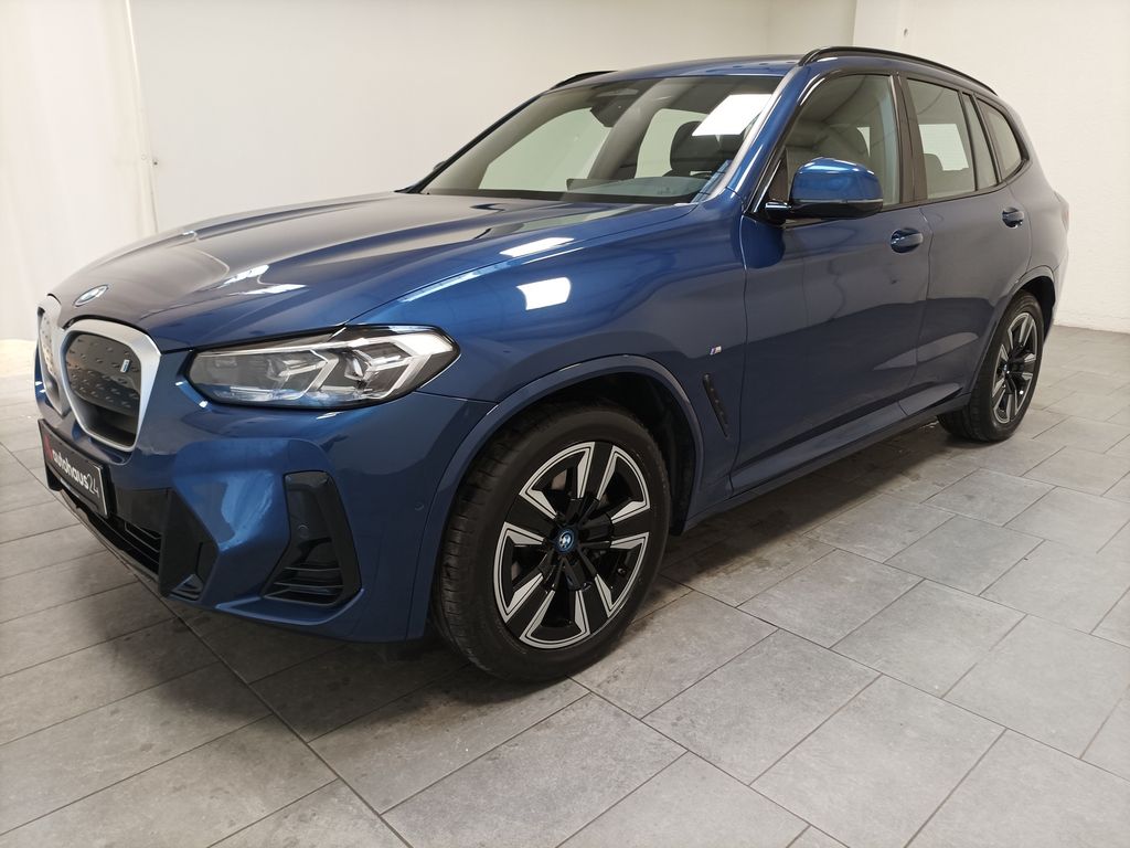 BMW iX3 2023