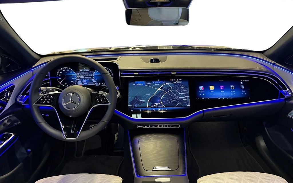 Mercedes-Benz E 300 2025