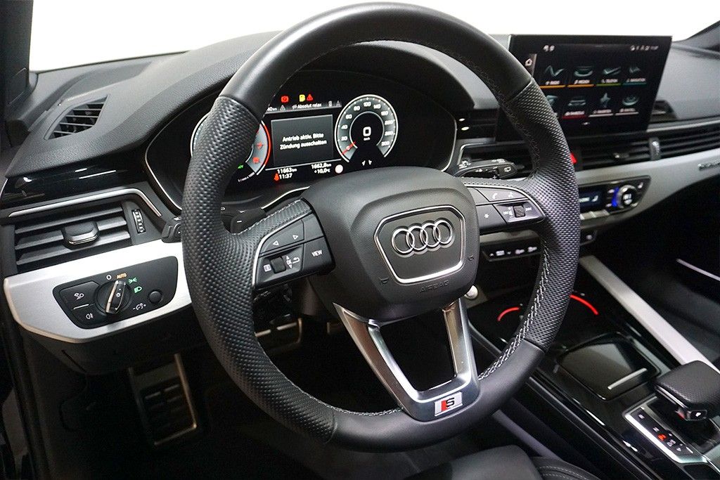 Audi A4 2024