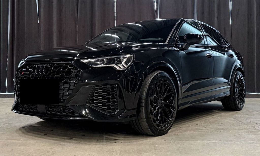 Audi RSQ3 2021