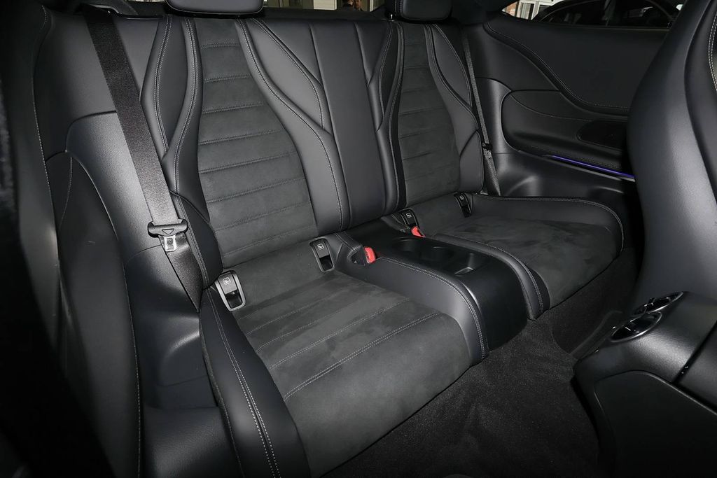 Mercedes-Benz CLE 200 2024