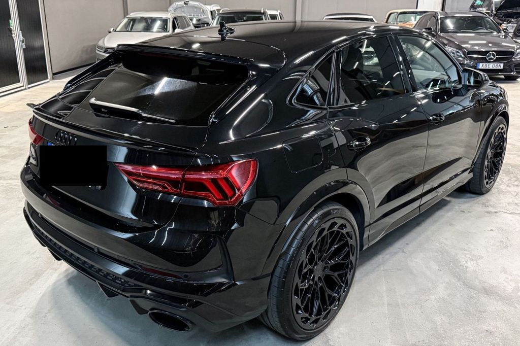 Audi RSQ3 2021