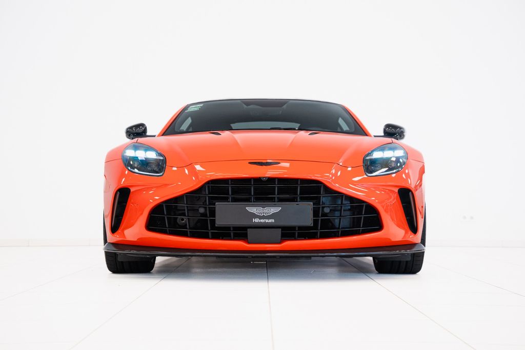Aston Martin V8 Vantage 2024