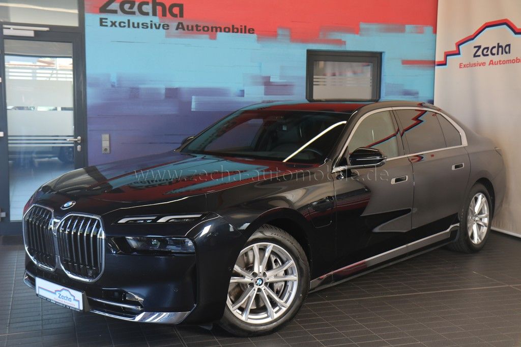 BMW 750 2023