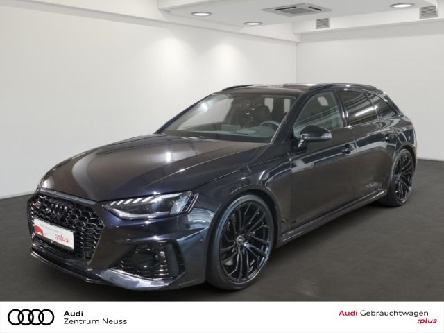 Audi RS4 2024