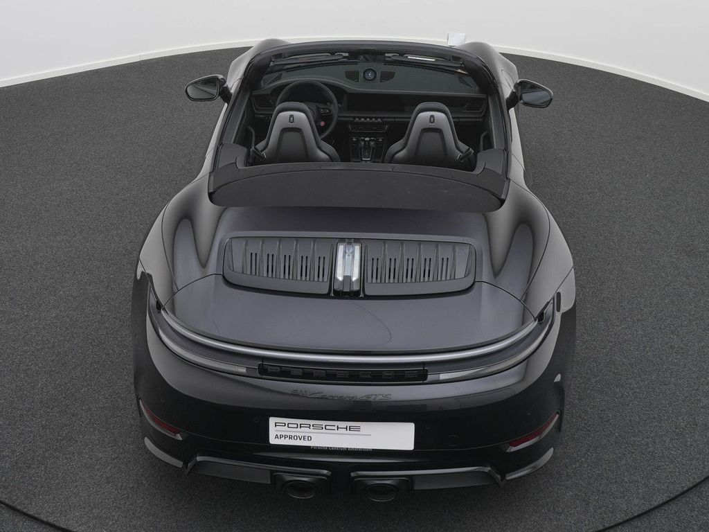 Porsche 992 2025