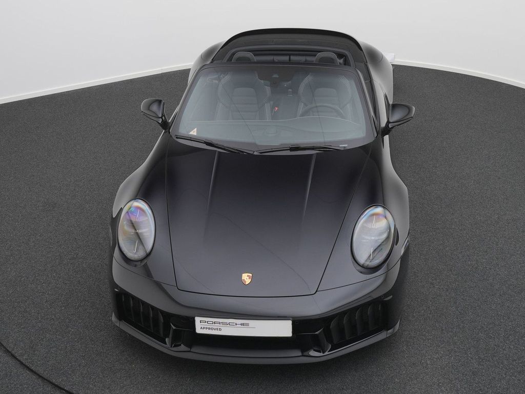 Porsche 992 2025