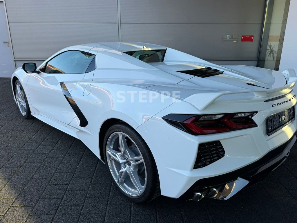 Corvette C8 2025