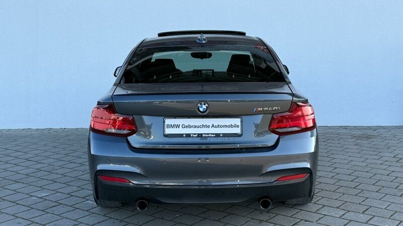 BMW M240i 2021