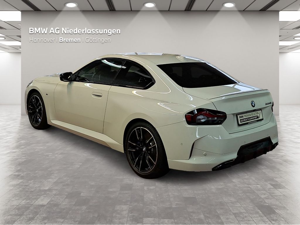 BMW M240i 2025