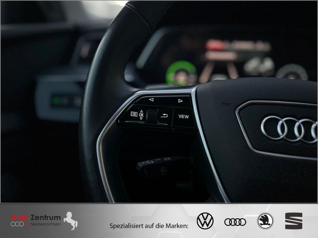 Audi e-tron 2023