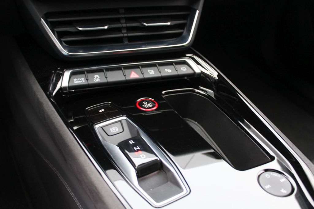 Audi RS e-tron GT 2021