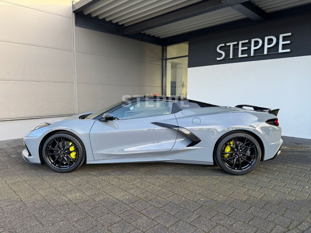 Corvette C8 2025