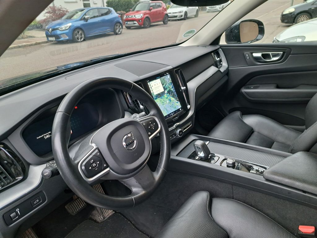 Volvo XC60 2022