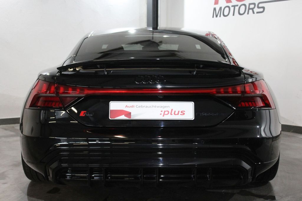 Audi RS e-tron GT 2021