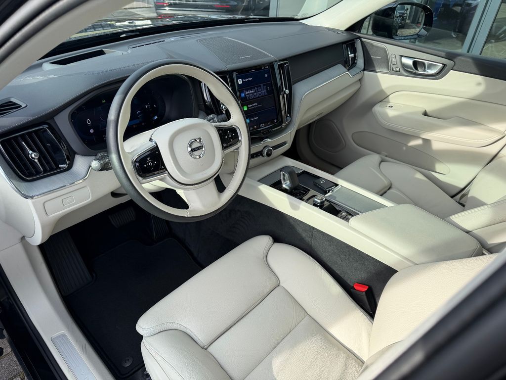 Volvo XC60 2023