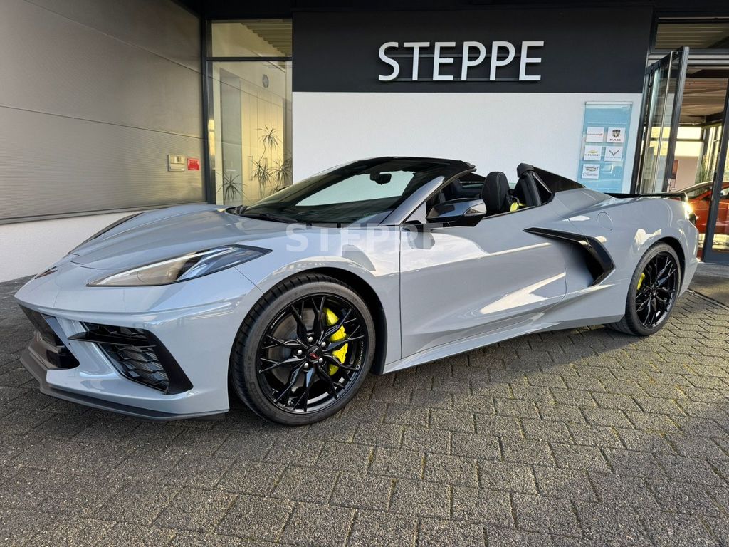 Corvette C8 2025