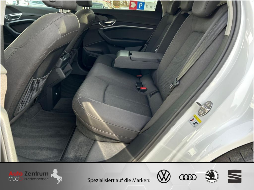 Audi e-tron 2022