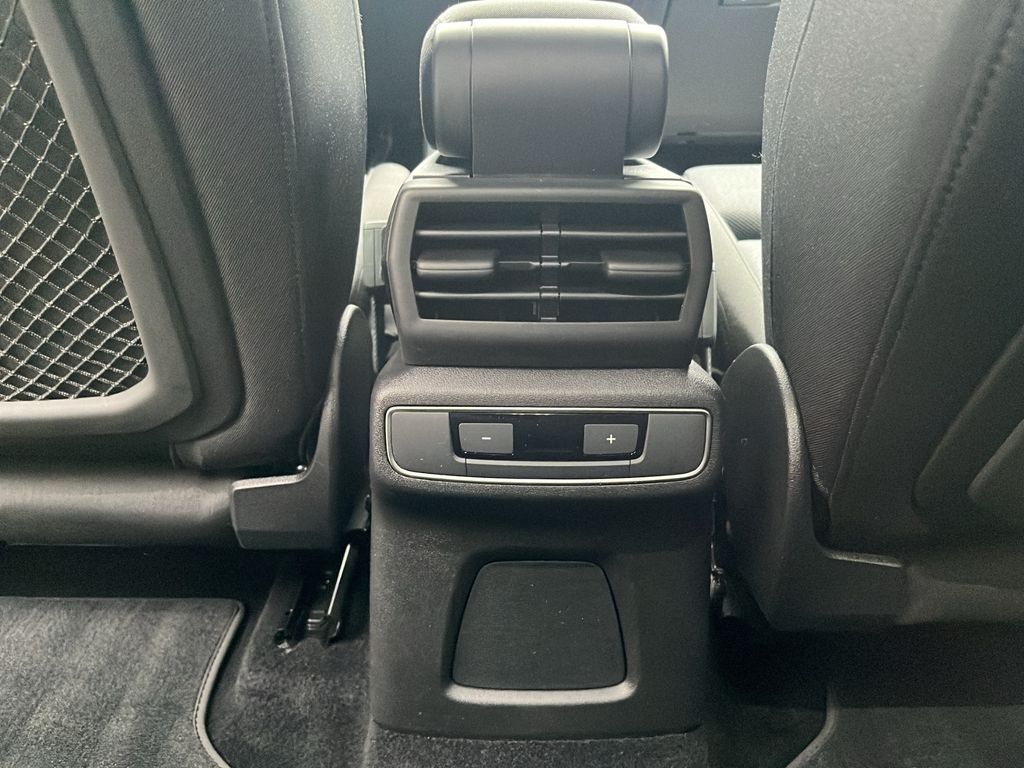 Audi Q4 2022