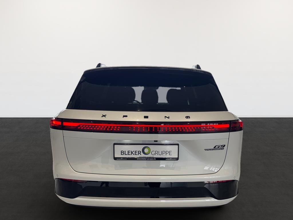 XPENG G9