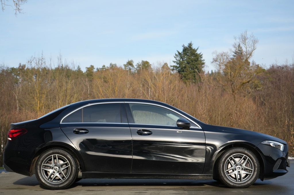 Mercedes-Benz A 200 2021