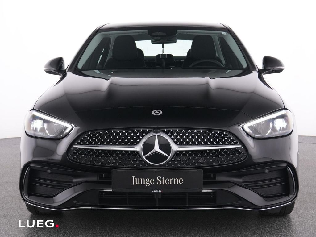 Mercedes-Benz C 220 2025