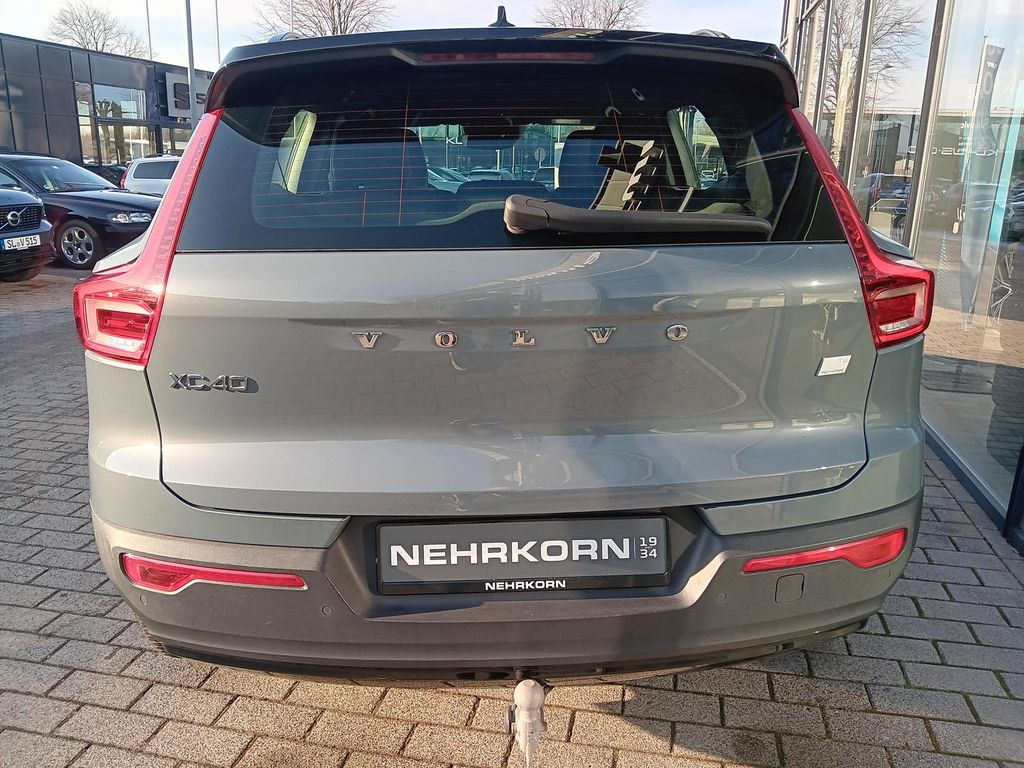 Volvo XC40 2021