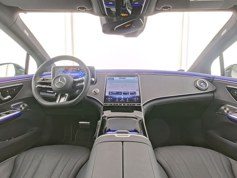 Mercedes-Benz EQE 2025