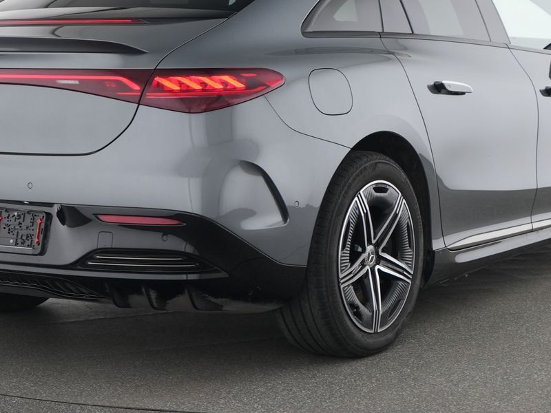 Mercedes-Benz EQE 2025