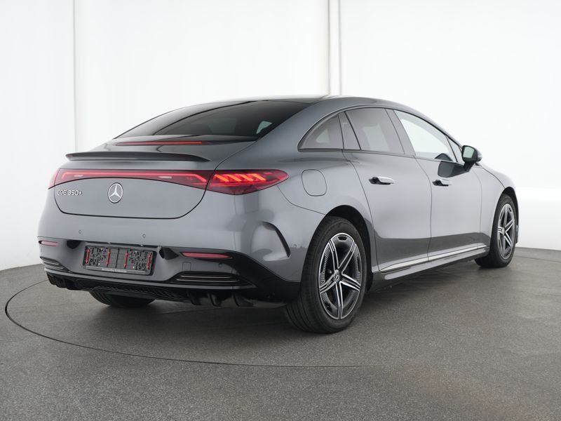 Mercedes-Benz EQE 2025