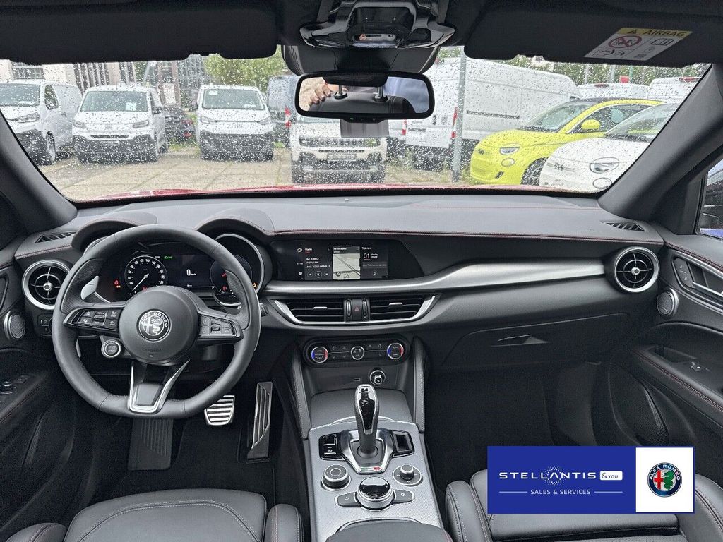 Alfa Romeo Stelvio 2025