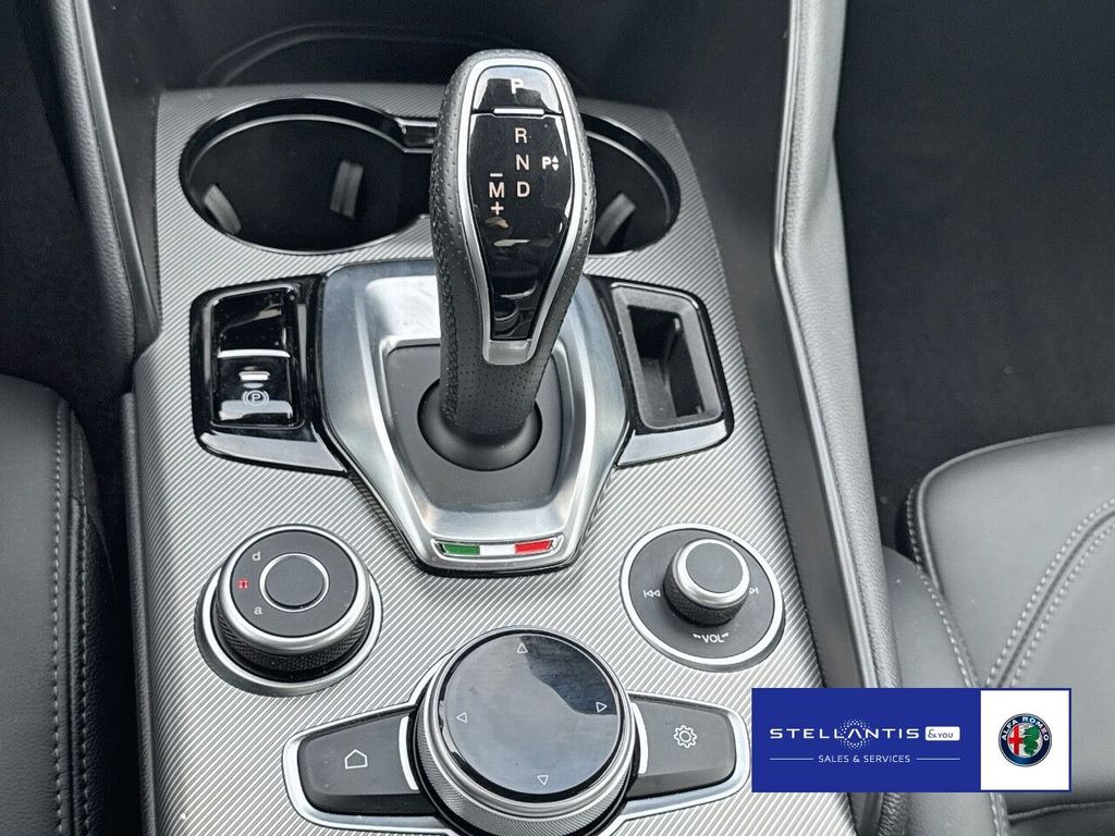 Alfa Romeo Giulia 2024