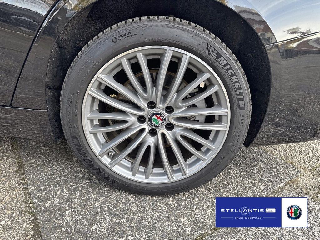 Alfa Romeo Giulia 2024