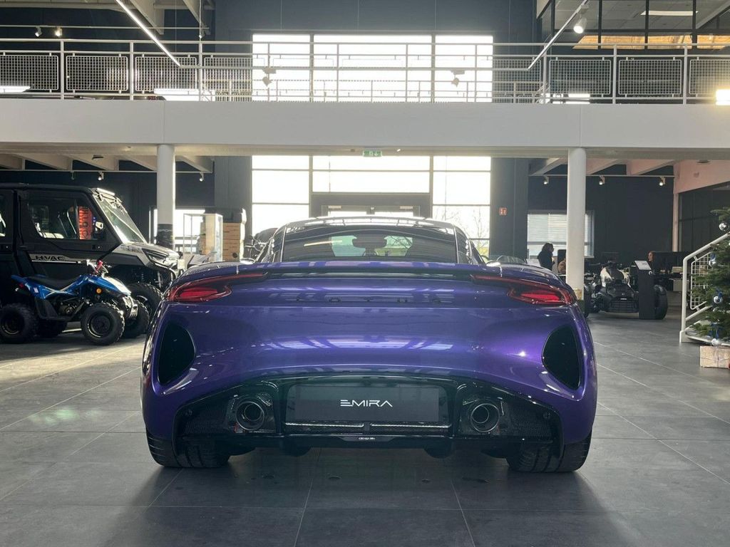 Lotus Emira