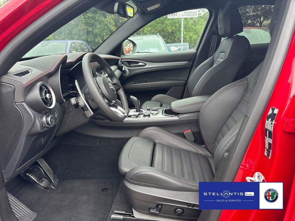 Alfa Romeo Stelvio 2025