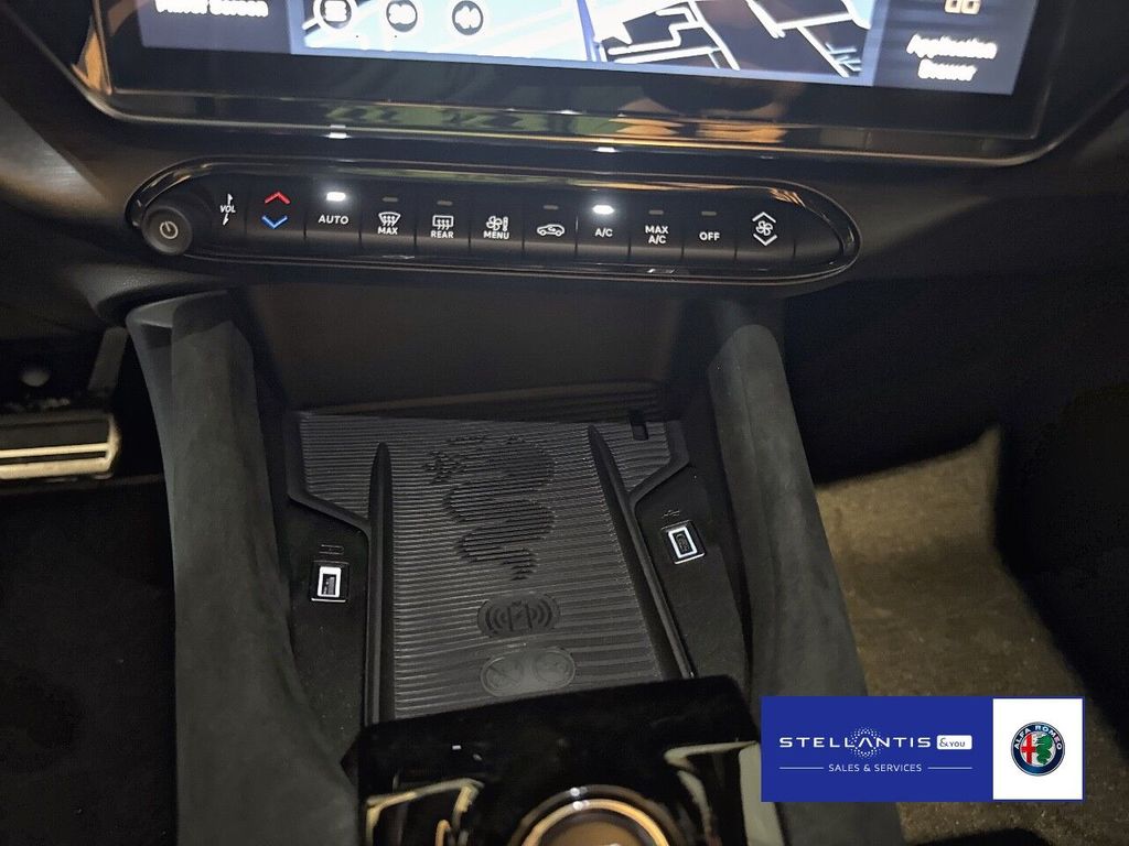 Alfa Romeo Junior 2025