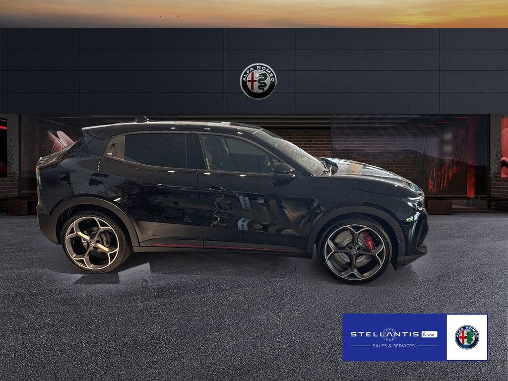 Alfa Romeo Junior 2025