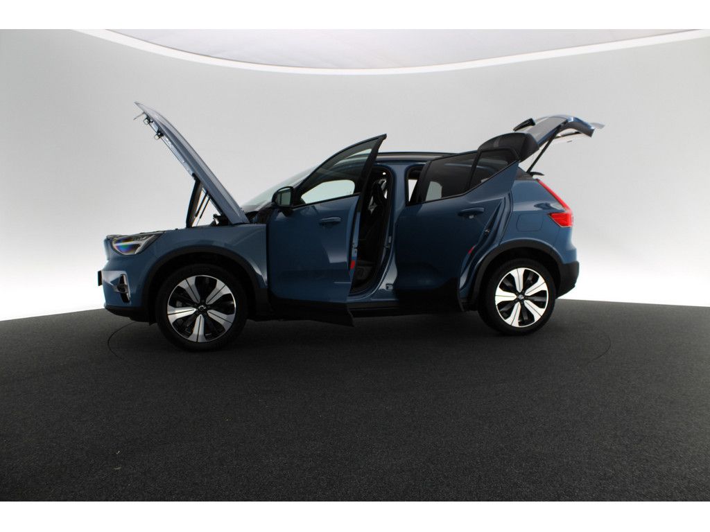 Volvo XC40 2022
