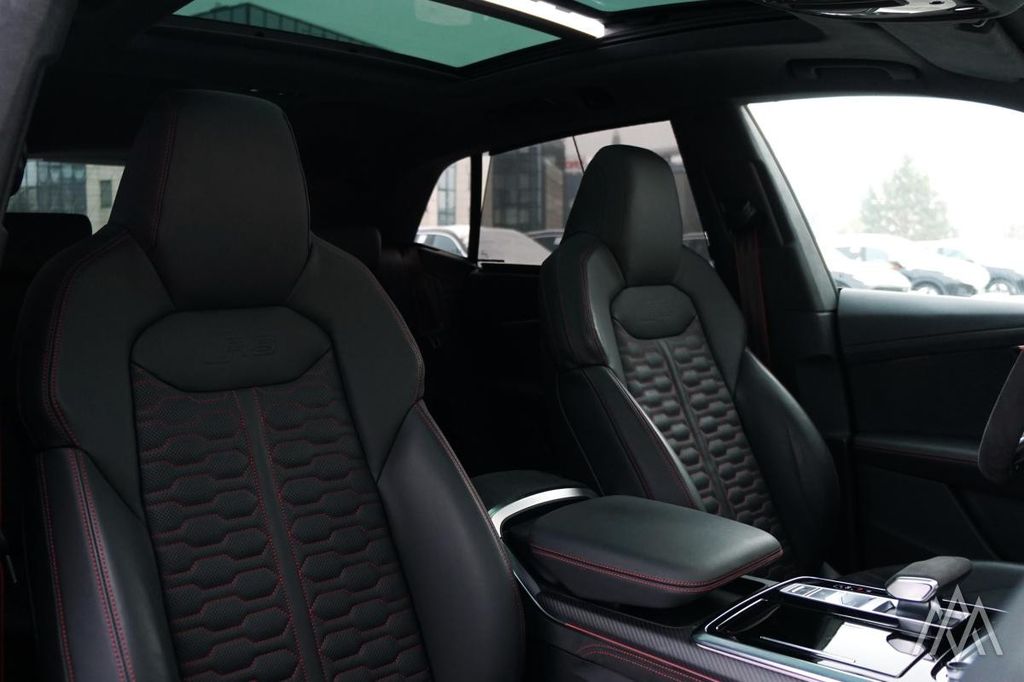 Audi RSQ8 2023