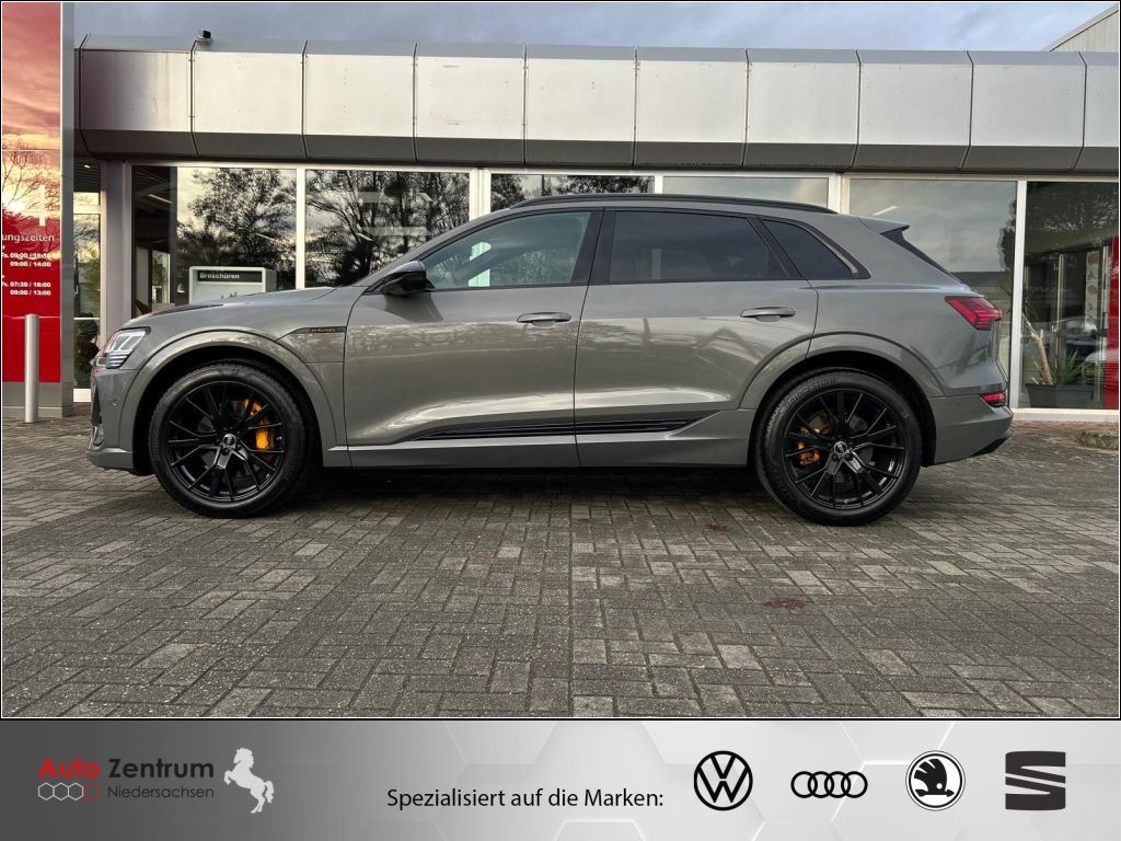Audi e-tron 2022
