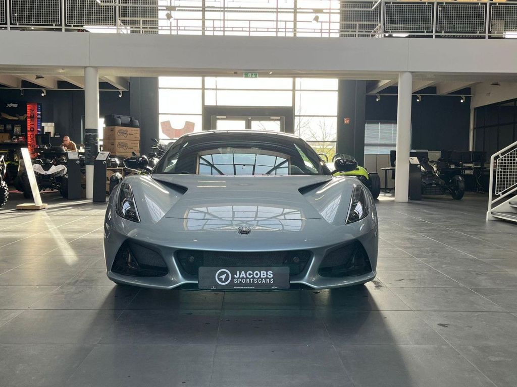Lotus Emira